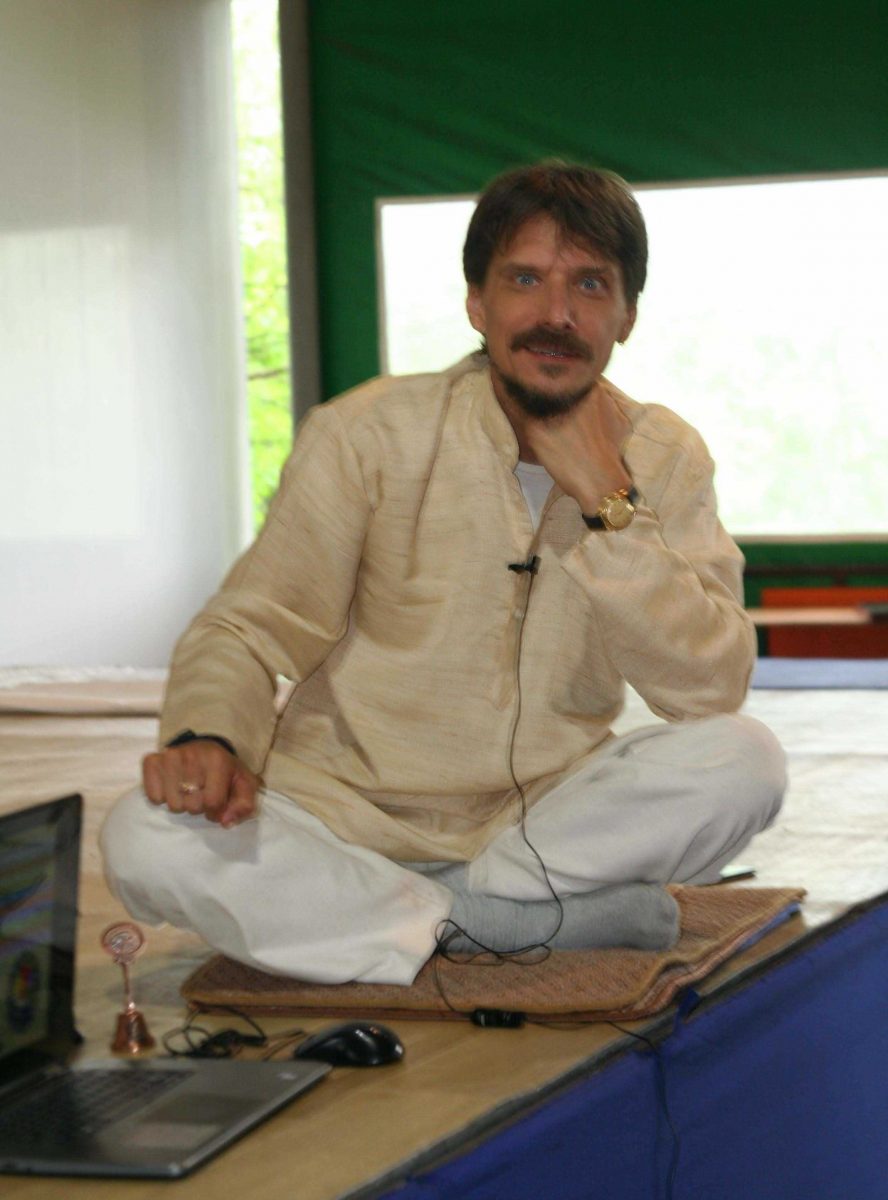 *** Антон Михайлович Кузнецов — семинар і выступления — фестиваль «ДжйотіФест 2019» — фото ***